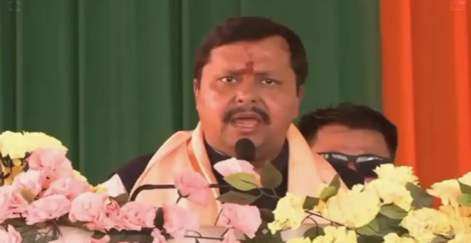 ef7393d5dede03786cad60c5caf1e7ab