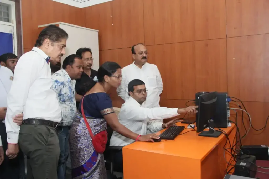 fe6fe80f105d374eb87242bd69d45732