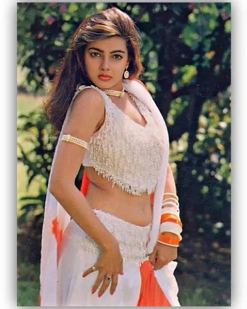 mamta-kulkarni-todays-saadhvi-was-once-favorite-bombshell-v0-ja08bhu1w14b1