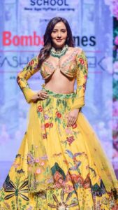 neha-sharma-1682509786