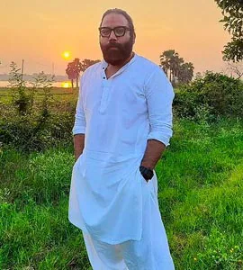 r7m4d3l_sandeep-reddy-vanga_270x300_06_February_24