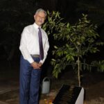 एस. जयशंकर ने ‘एक पेड़ मां के नाम’ अभियान के तहत सूरीनाम में लगाया पौधा