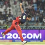 आईपीएल इतिहास में चौथी बार, एक ही सीजन में भुवनेश्वर कुमार ने हासिल किए 20 विकेट