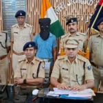 सांसद कार्यालय में चोरी का खुलासा, 48 घंटे में आरोपी गिरफ्तार, सरकारी पिस्टल और गोलियां बरामद