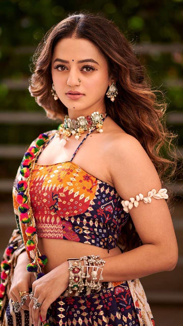 helly-shah--bold-look-1721741310
